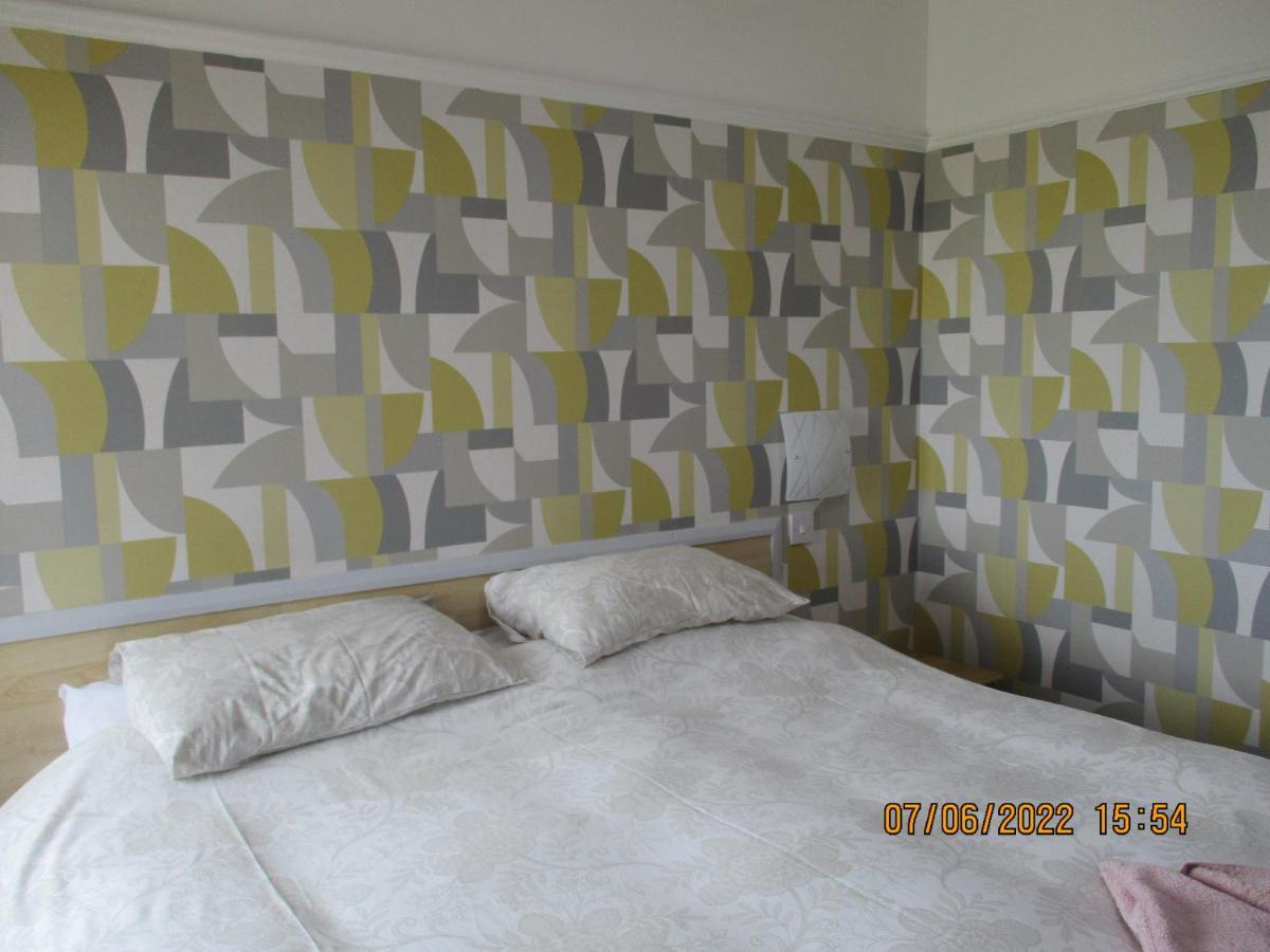 Sefton Lodge Seafront ,Panoramic Sea View Ensuite Balcony Rooms Available, Guest Garden Paignton Exterior foto